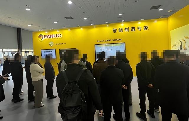企业游学团走进重庆发那科,探索机器人应用新价值 企业游学团走进重庆发那科,探索机器人应用新价值