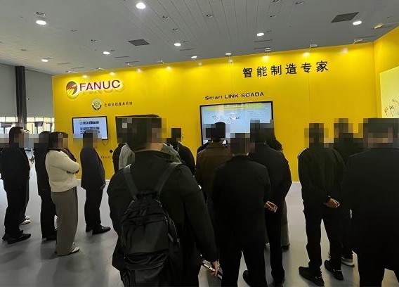 企业游学团走进重庆发那科，探索机器人应用新价值